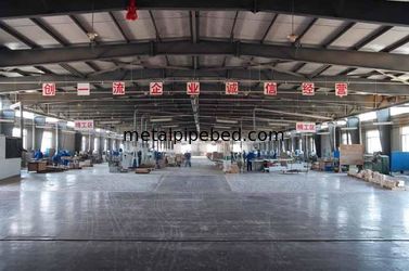 中国 China Bazhou Jingyi iron bed Co., Ltd 工場